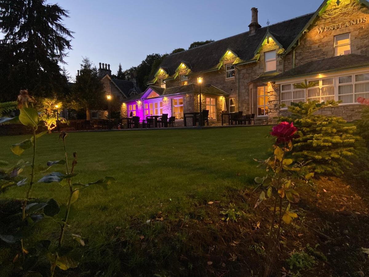 Westlands Of Pitlochry Bed and Breakfast Exterior foto